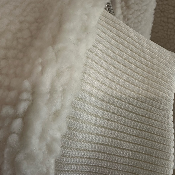 FABLETICS Cozy Shearling like bomber jacket USXL - Picture 6 of 10